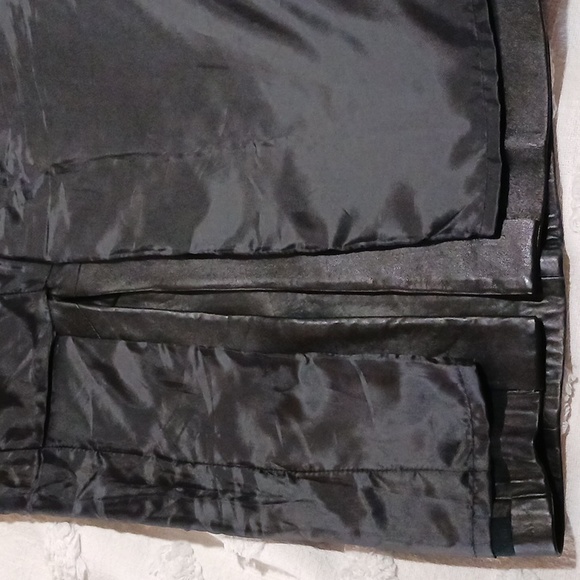 Dakota ⚜️ Vintage Luxury Leather Midi Skirt  10 - Picture 11 of 12